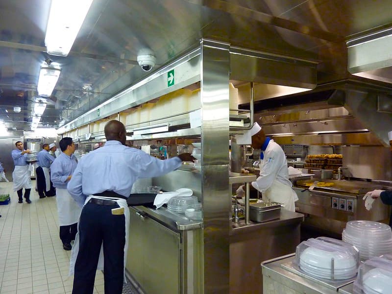 Oasis of the Seas ship-Opal dinning room + kitchen