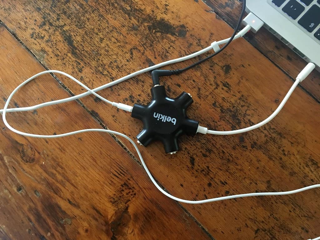Headphone Splitter