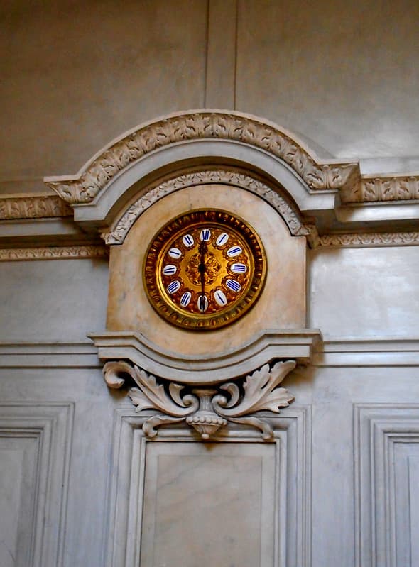 Clock, naples, villapignatelli