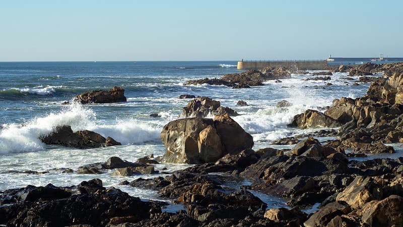 Ocean, portugal, rocks
