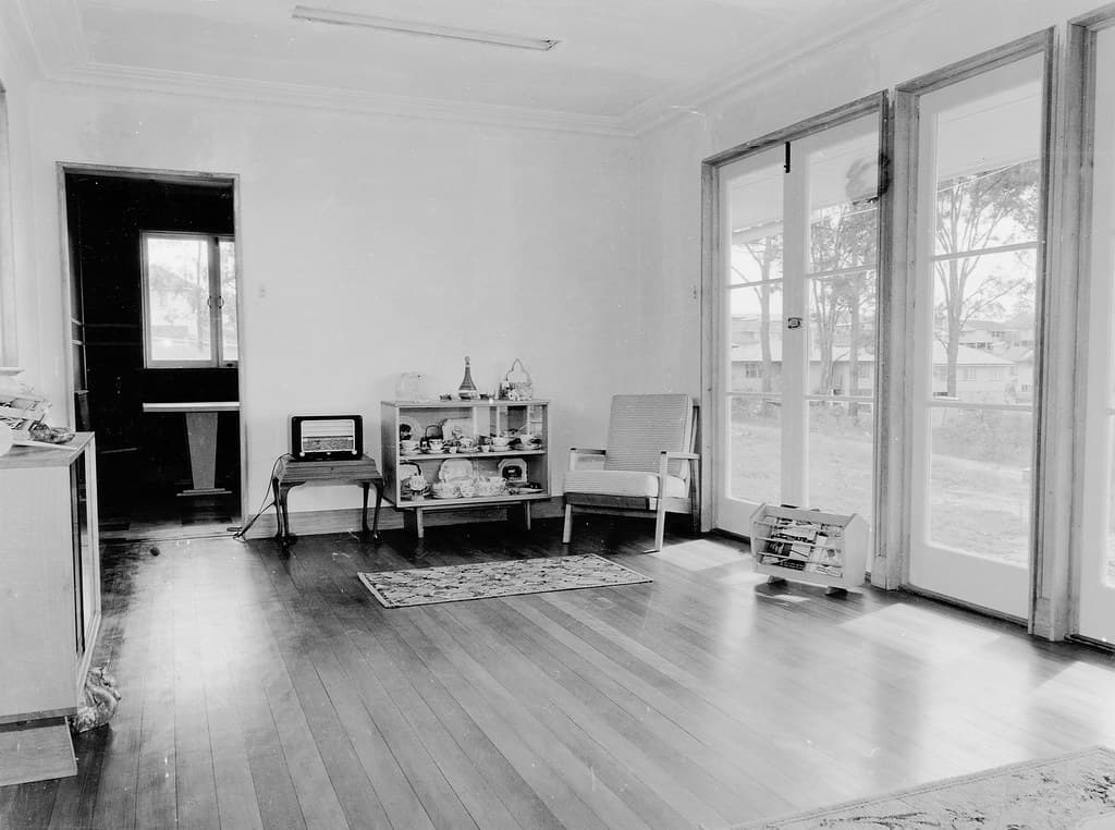 Living room decor, interior dwelling, Belmont - Brisbane