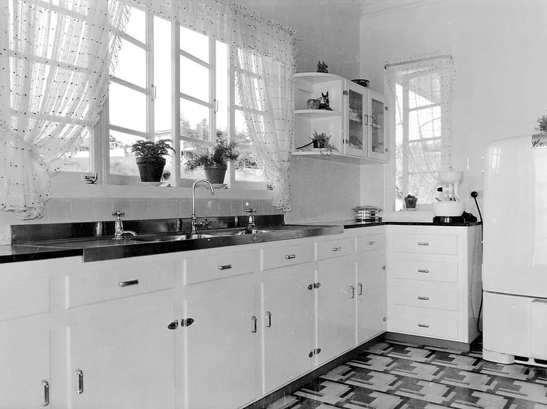 Kitchen decor, interior dwelling, Prior St, Tarragindi - Brisbane