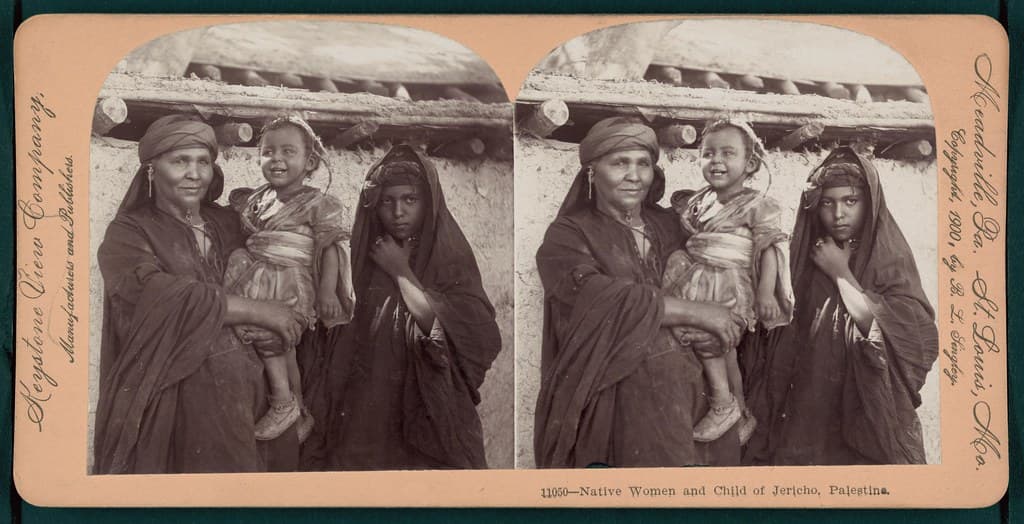Native women and child of Jericho, Palestine, ca. 1900 (LOC)