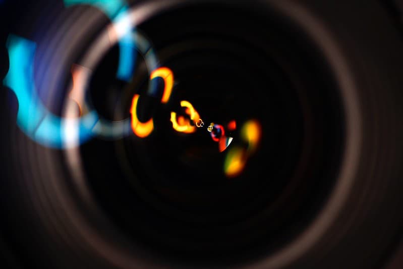Black-bright-colours-camera-lens-1398020