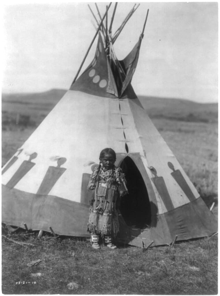 A child's lodge, ca. 1910 (LOC)