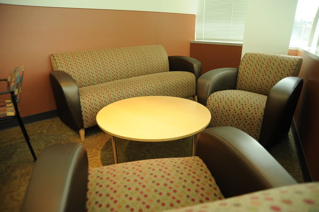 Rdfloorcafe, armchairs, loungefurniture