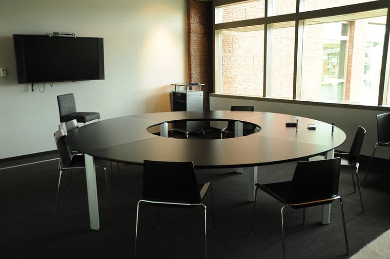 Ndfloor, chairs, conferenceroom