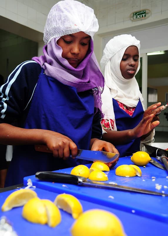 Volunteers, Students 'Break Bread' in Arta