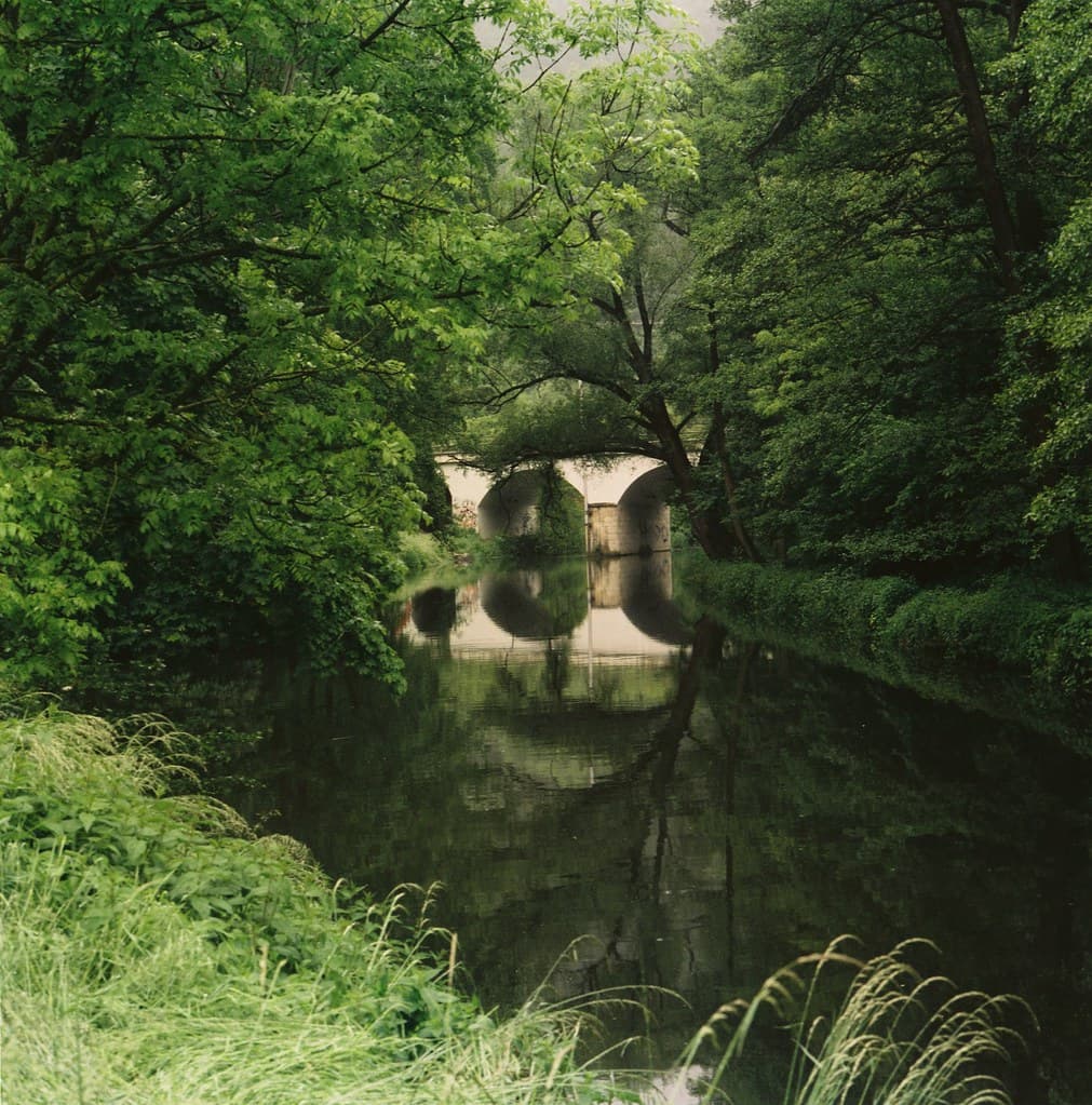 Pentacon Six + MC Biometar 2,8/120 - Bridge over Svitava River