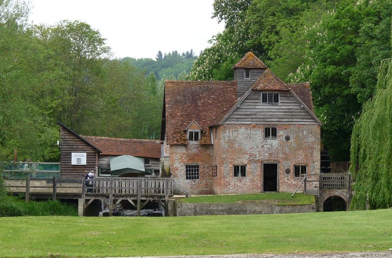 Mapledurham Mill and hydro turbine