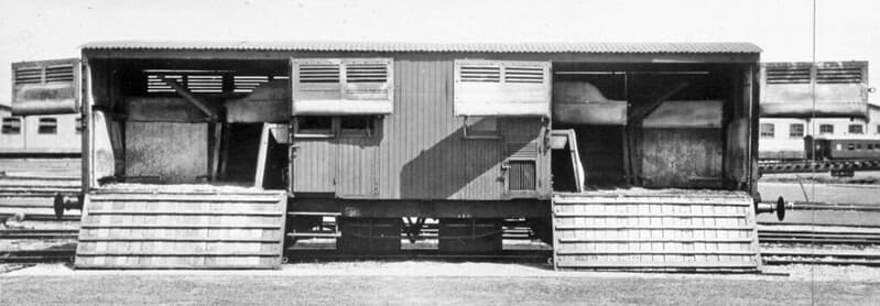 Improved Horse Box, open, 1929