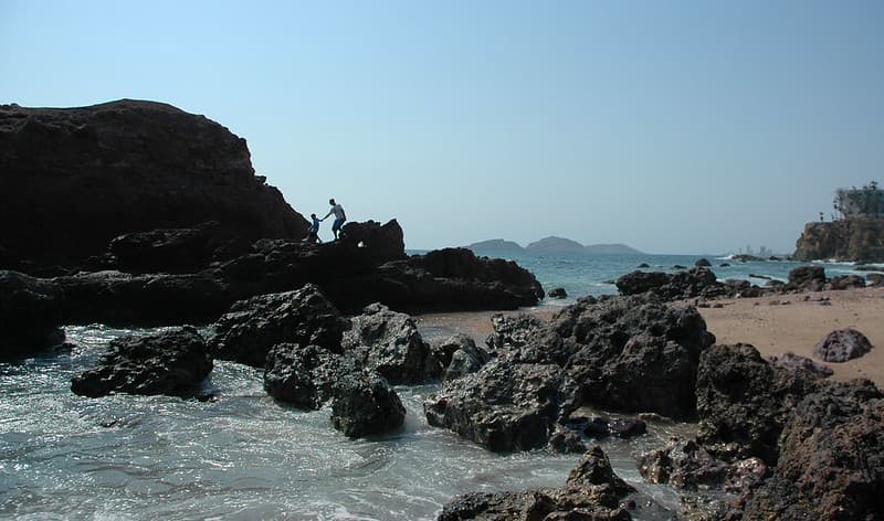 Balance, beach, black