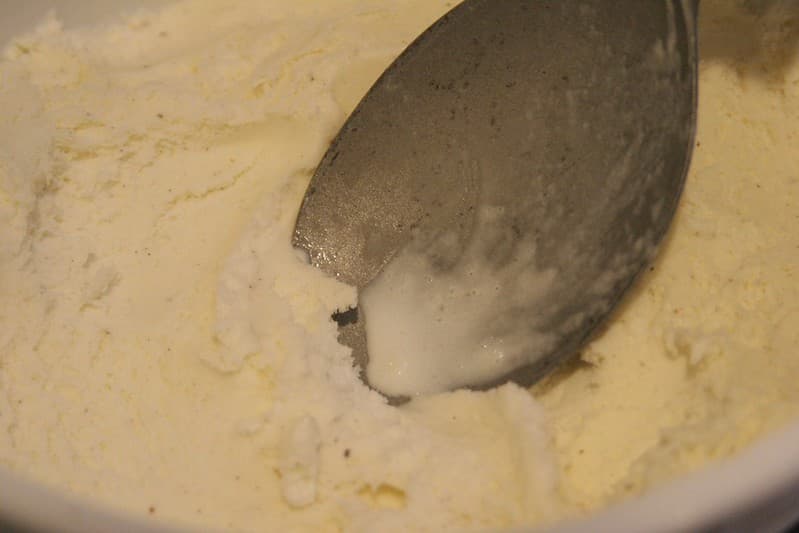 Midnight Kitchen making ice cream sandwiches 18July06 - 5