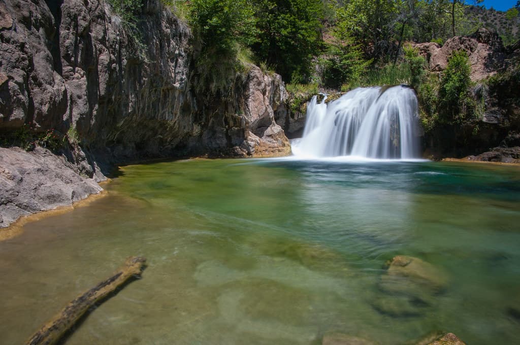 Waterfall Trail on Fossil Creek