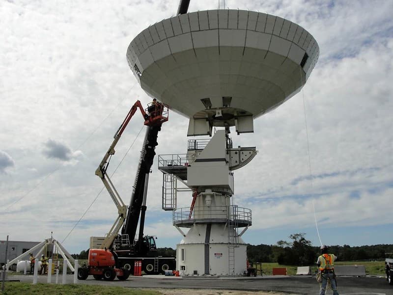 GOES-R Antenna Installation at Wallops