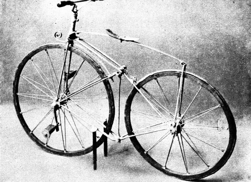 'Phantom' bicycle