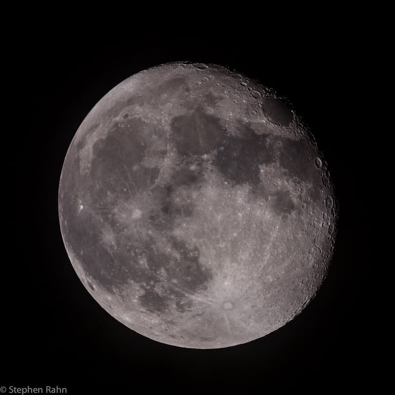 Moon, waninggibbous