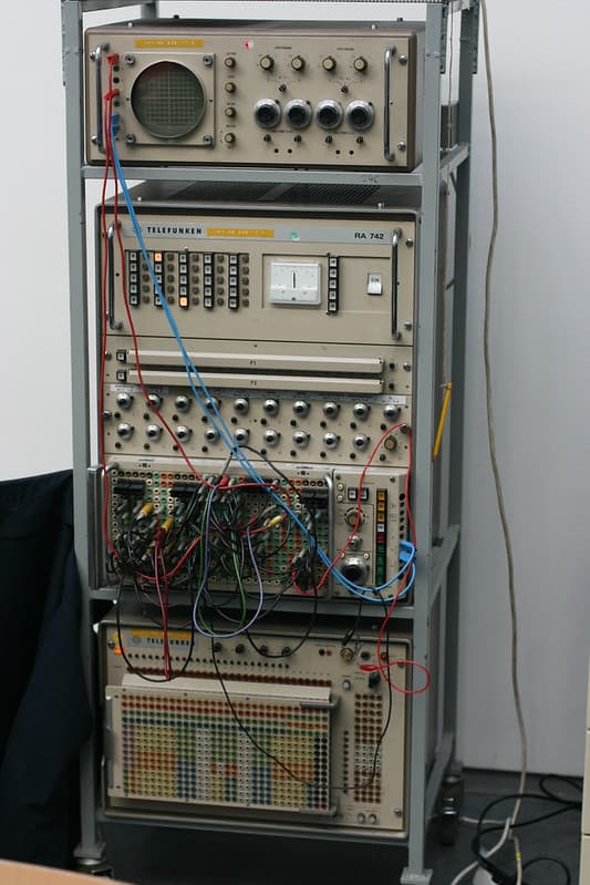 Telefunken RA 742 Analog Computer