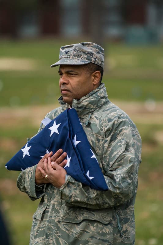 Army Reserve troops retire flag at Argonne National Laboratory