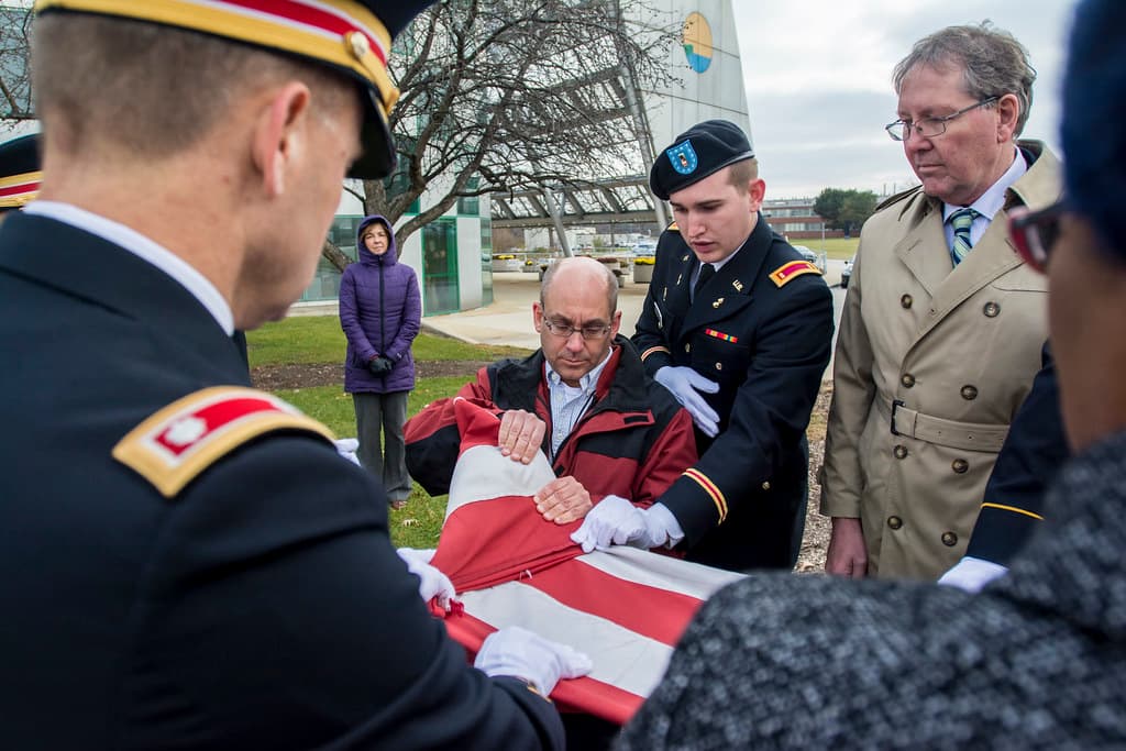 Army Reserve troops retire flag at Argonne National Laboratory