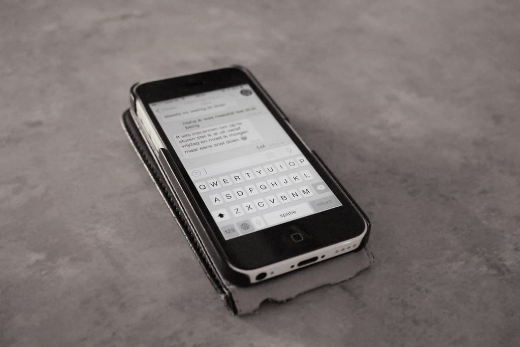 Messaging on smartphone