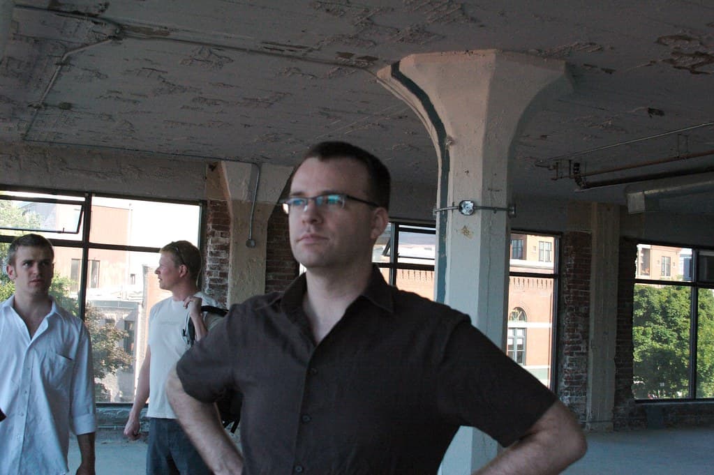 BarCamp Vancouver Checking out Workspace 26Jun06 - 5