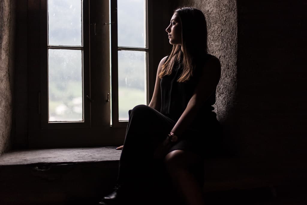 Lovely and poetic portrait ( Creative Commons )