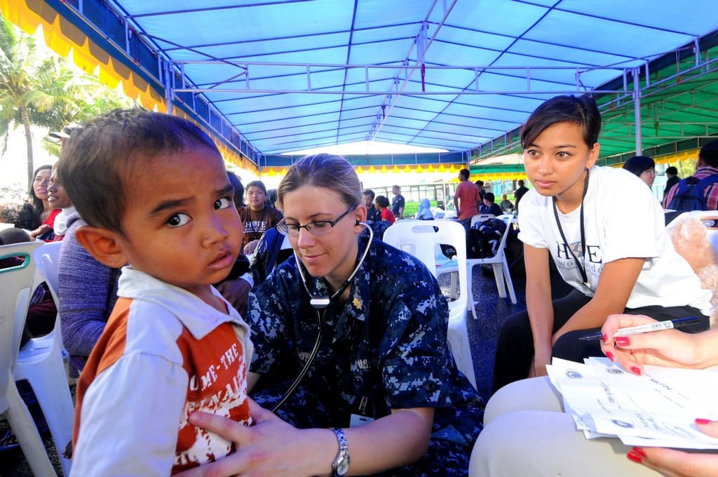 Ambon, doctor, examination