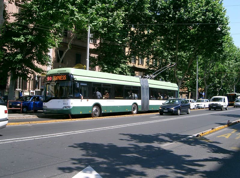 Rome-Battery-Trolleybus-Wire-Mode-CIMG3028