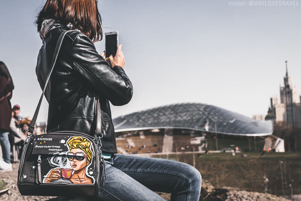 Woman with smartphone, Moscow