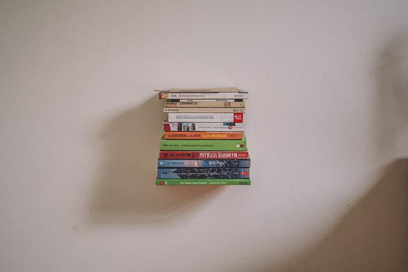Invisible Shelf