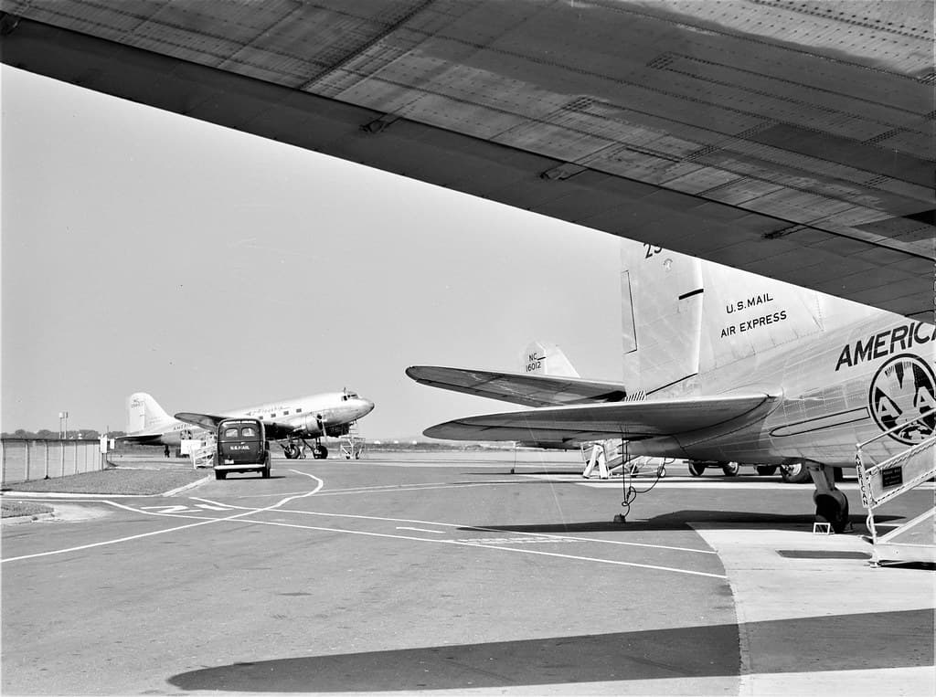 Airplanes, fsaowi, jackdelano