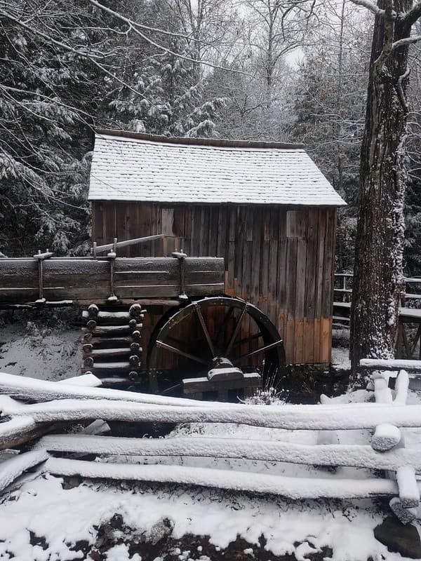 Early season snow at Cable Mill, Cades Cove--Basia Gawin, 11/12/19