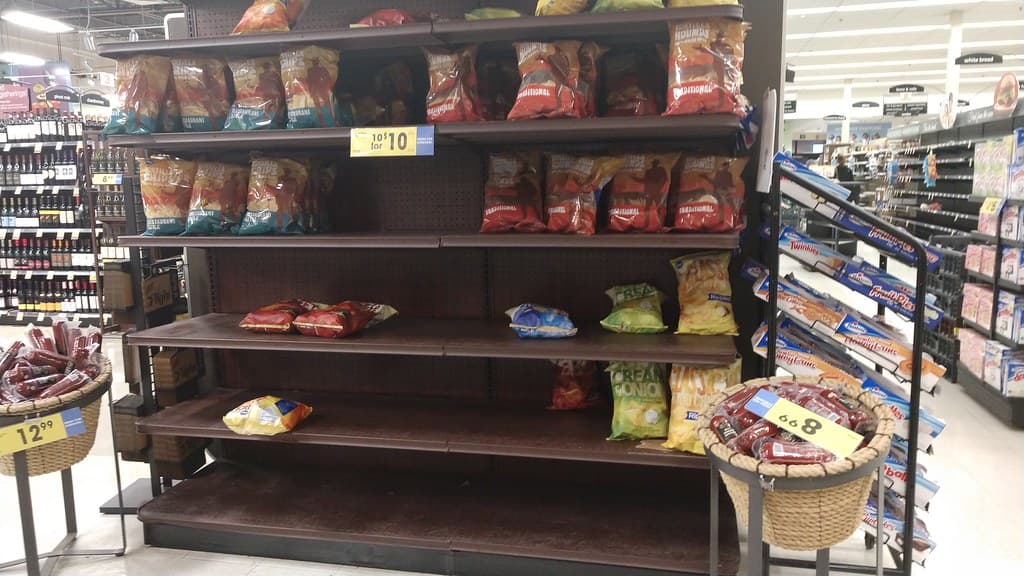 Empty potato ship shelf