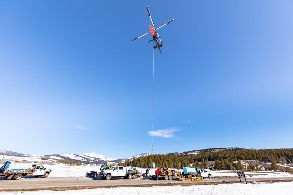 Construction, federalhighway, helicopter