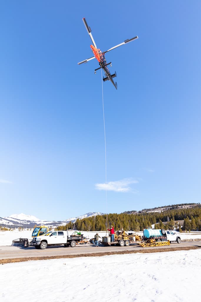 Construction, federalhighway, helicopter