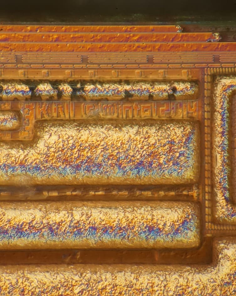 Intel@14nm@Xeon Phi@Knights Landing@Xeon(ES)@QHL6 DSCx6@top-metal
