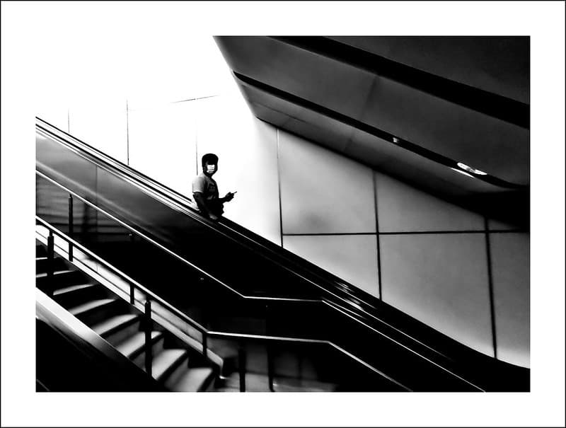 Using the escalator - the light