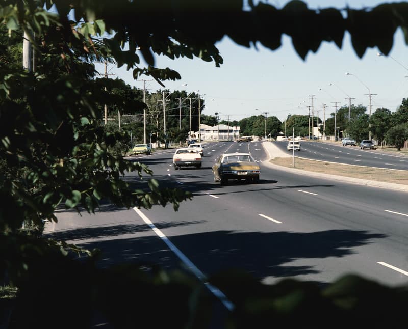 Ross River Road, Townsville City (1978)