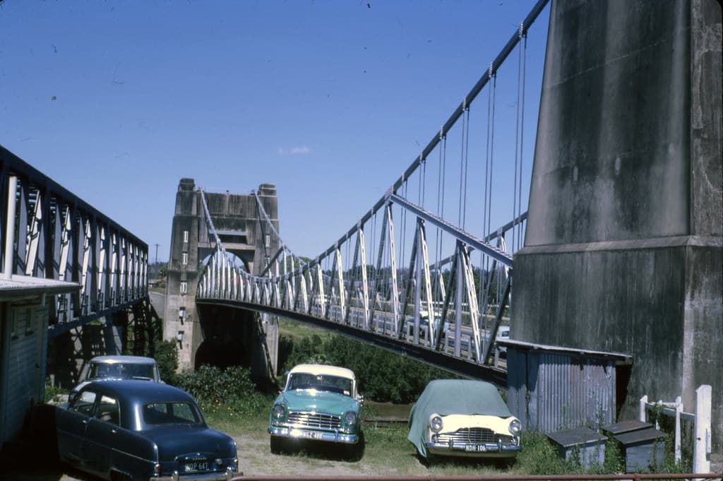 Walter Taylor Bridge (1970s)