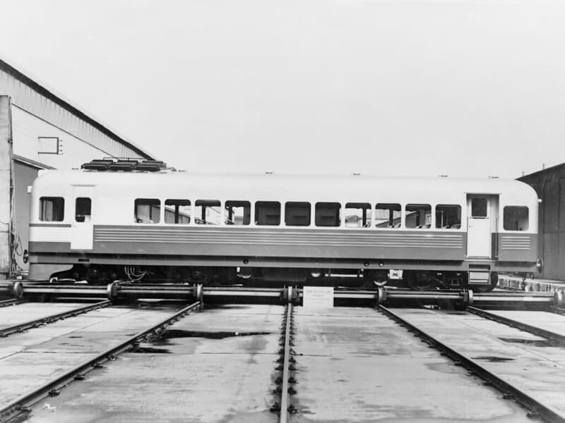 Archives, engine, glass