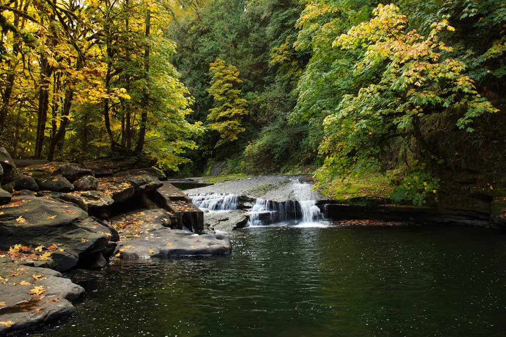 Lake Creek Falls pool, Oregon