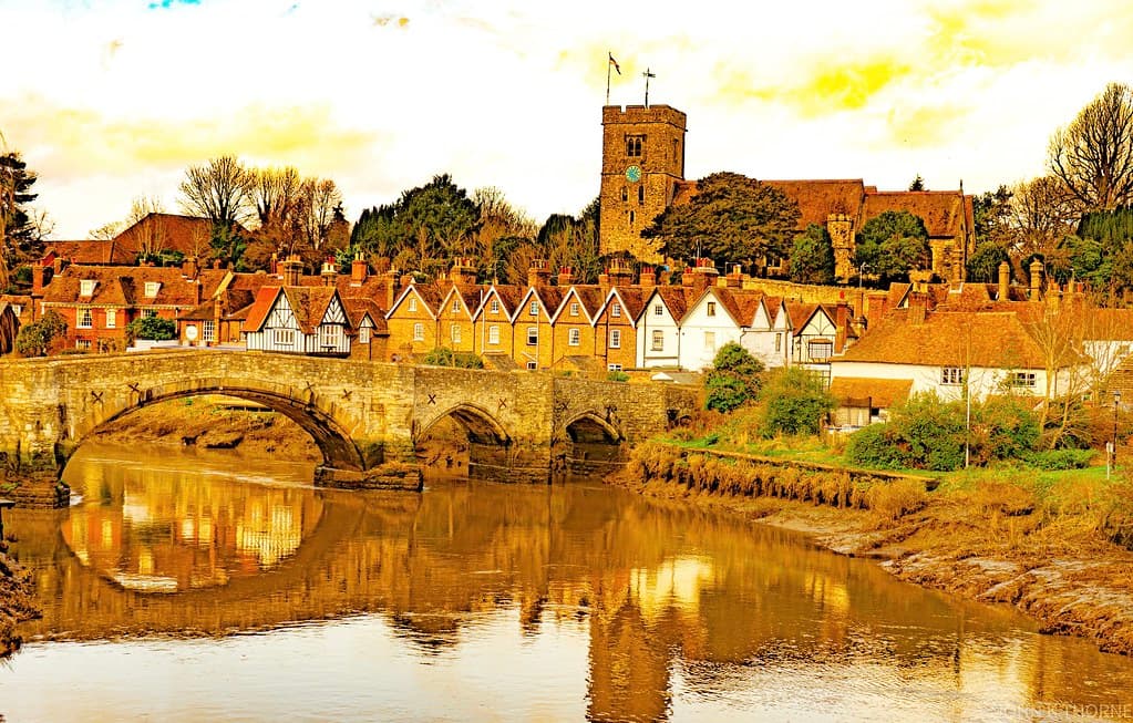 Aylesford Village River Medway