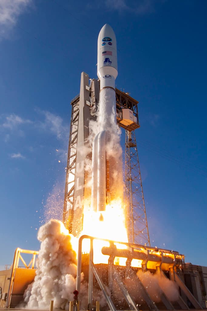 GOES-T Satellite Lifts Off