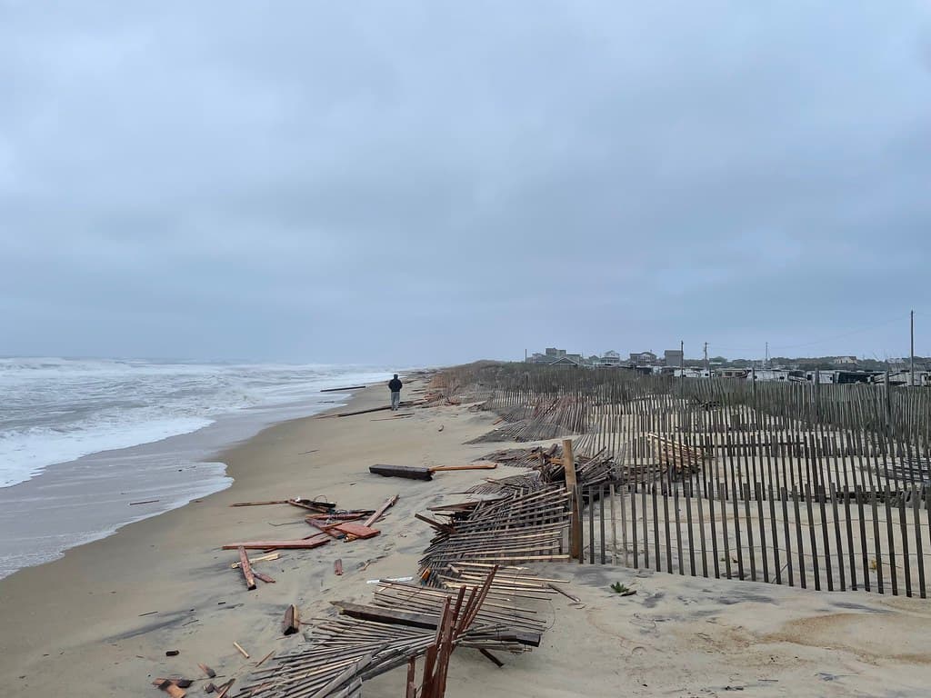 Collapsedhouse