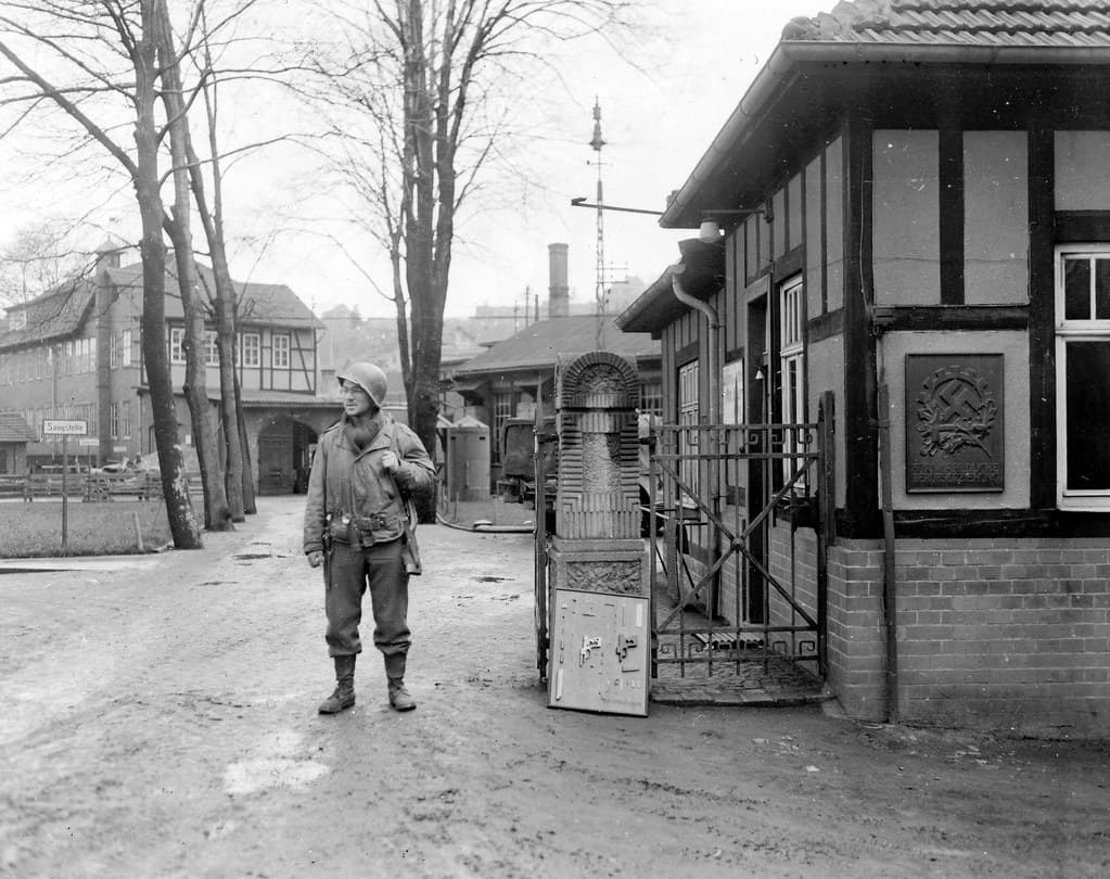 Einmannbunker, suhl, waffenfabrik