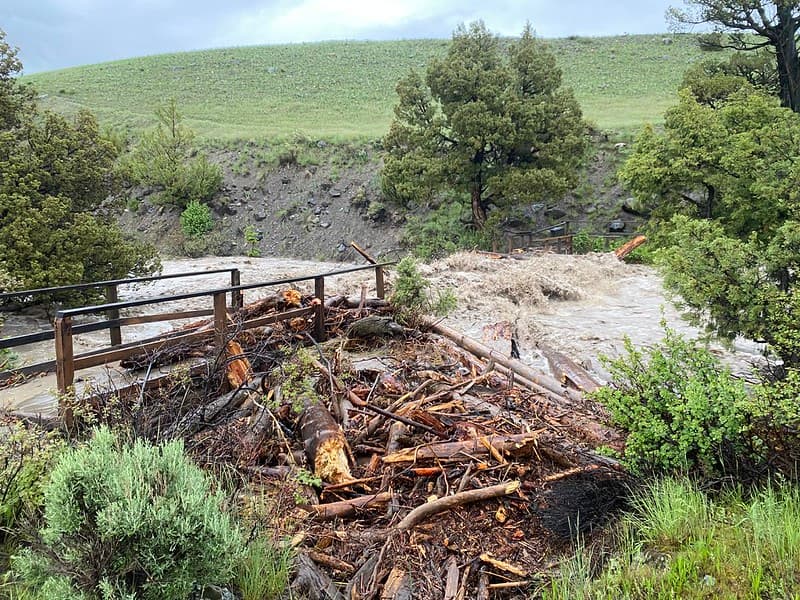 Washed-out bridge at Rescue Creek (2)