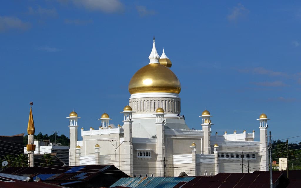 Sultan Omar Ali Saifuddin Mosque.