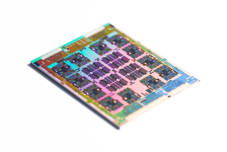 Baikal Electronics@16nmTSMC@ARMv8 A57@Baikal BE-S1000 DSC9794-DSC9794