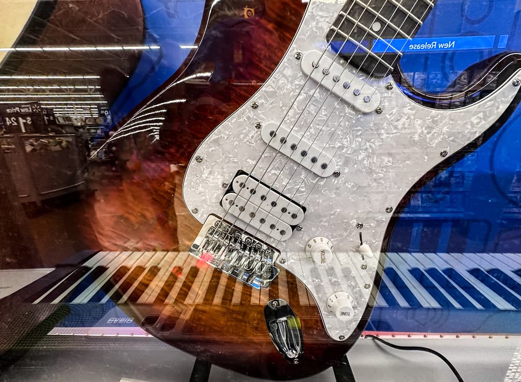 Stratocaster Guitar with keyboard reflection